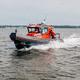 bateau de travail / bateau de surveillance / bateau de recherche et sauvetage / hors-bord
