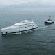 mega-yacht de croisière / raised pilothouse / avec piscine