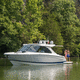 vedette in-bord / bimoteur / à double console / bow-rider