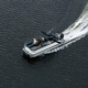 bateau ponton hors-bord / bimoteur / tri-tube / open