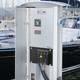 borne de distribution d'eau / de distribution électrique / d'éclairage / pour ponton