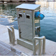 borne de distribution électrique / de distribution d'eau / avec éclairage intégré / pour ponton