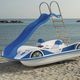 bateau à pédales 5 places / en fibre de verre / bleu / blanc