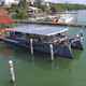 motor-yacht catamaran / de charter / hard-top