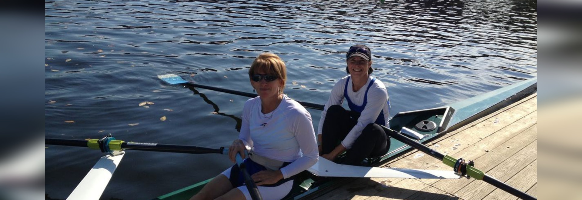 NOUVEAU emballage du bateau d'aviron en des bateaux d'emballage de