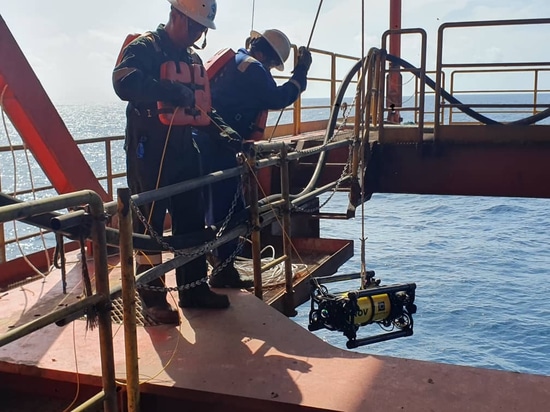 Lancement du ROV Boxfish pour l'assistance au forage offshore O&G