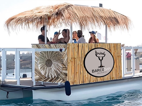 Nouveau Moggaro Pontoon Barco Bar