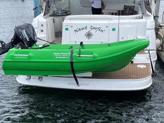 Base de données d'images de bateaux de clients ouverte aux clients