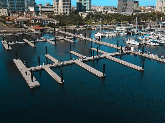 Le St. Petersburg Yacht Club reconstruit sa marina