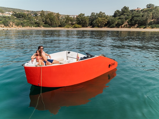 ONE 16 : La fusion ultime du bateau et du jet ski