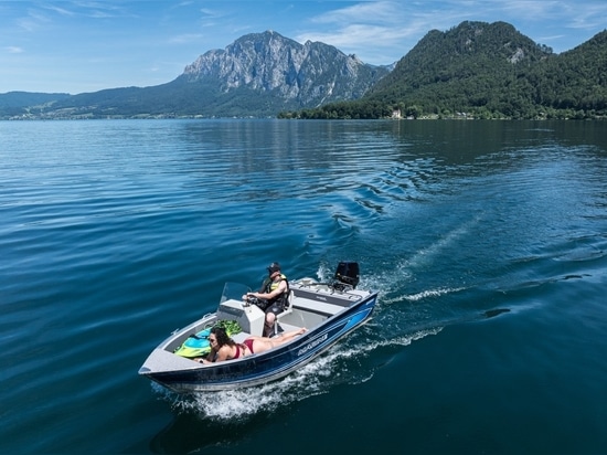Nouveau lifting 2024 - Famille Marine 450