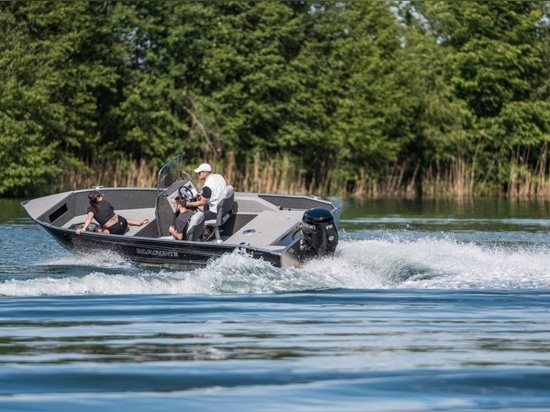 La saison de pêche avec les bateaux de la marine n'est pas encore terminée !