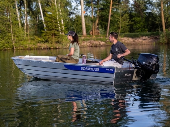 La saison de pêche avec les bateaux de la marine n'est pas encore terminée !