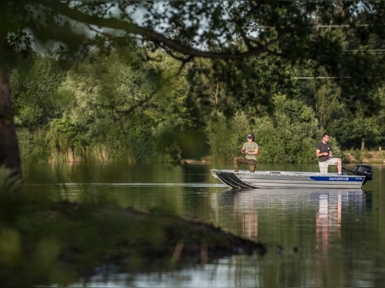 La saison de pêche avec les bateaux de la marine n'est pas encore terminée !