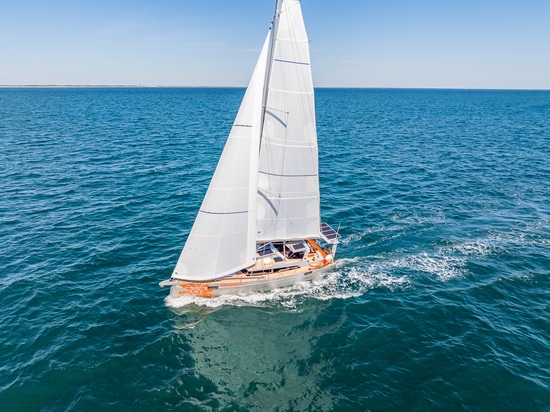 OVNI 430 sous voiles