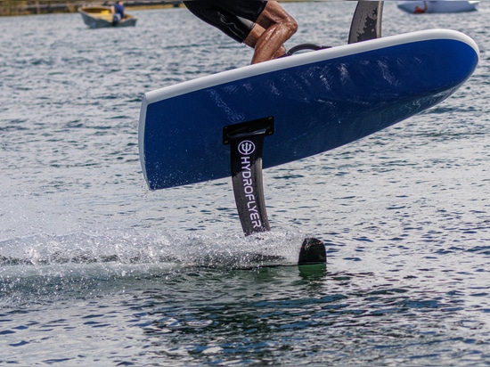 Hydroflyer fait basculer eFoil, en Australie