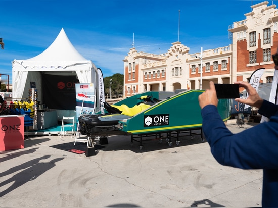 One Water Toys revient au Salon nautique de Valence 2026 avec de nouvelles offres