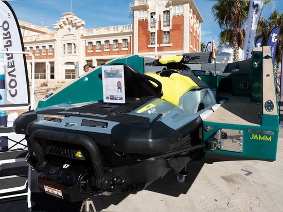 One Water Toys revient au Salon nautique de Valence 2026 avec de nouvelles offres