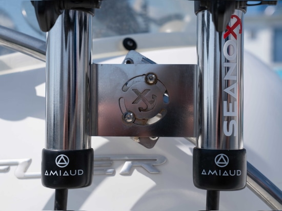 Équipez votre bateau avec les équipements de pêche Seanox.